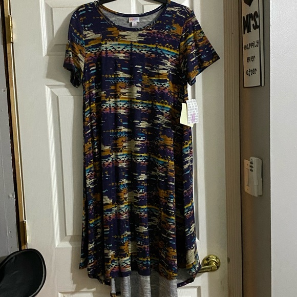 LuLaRoe Dresses & Skirts - LuLaRoe Carly